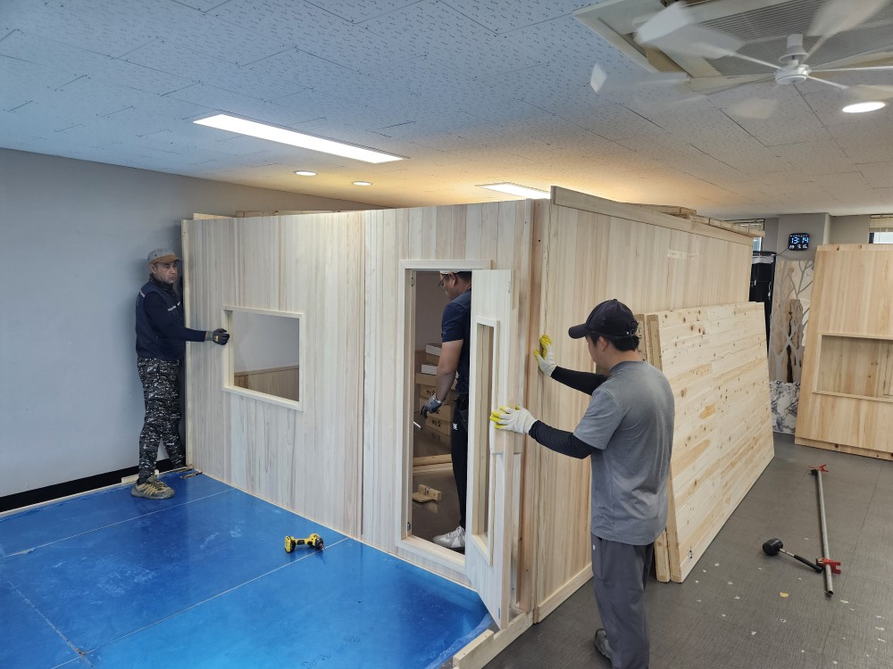 /user/p/perllightzone/editor/2511/4f3dd9f8ec9c3c32b67f098b812a7d97_1762173351_0866.jpg 이미지크게보기